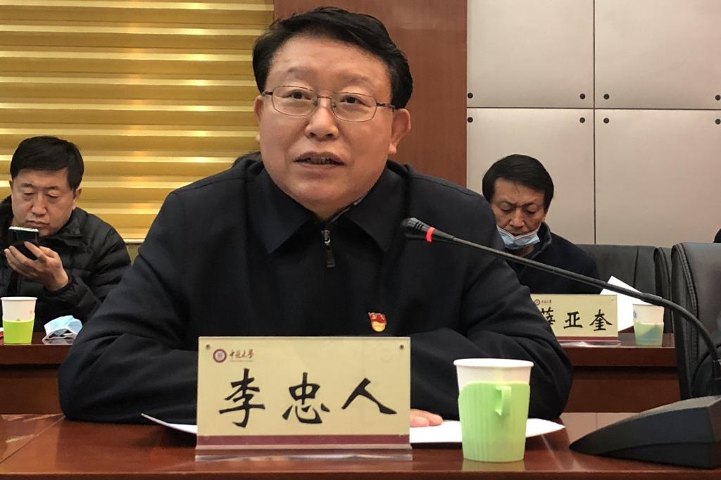 西航董事长_西航铝业董事长夏前耀(2)